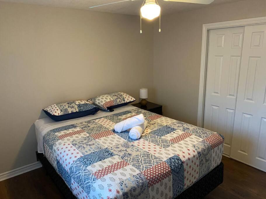 Kingston Comfort Hub 외부 사진